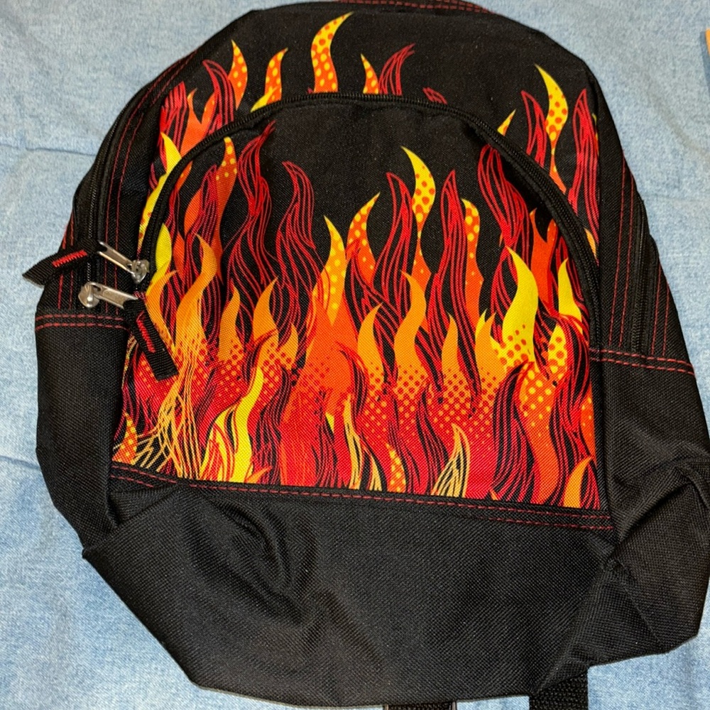 New NWT flames small back pack 15 1/2” high front zipper pouch